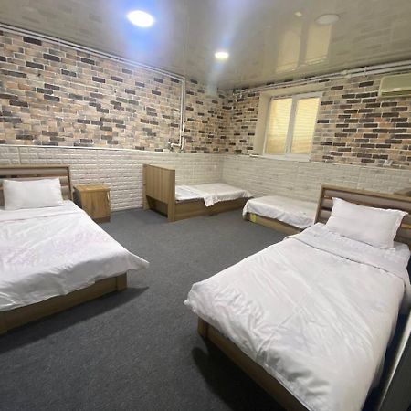 Hostel Na Bobura Tachkent Extérieur photo