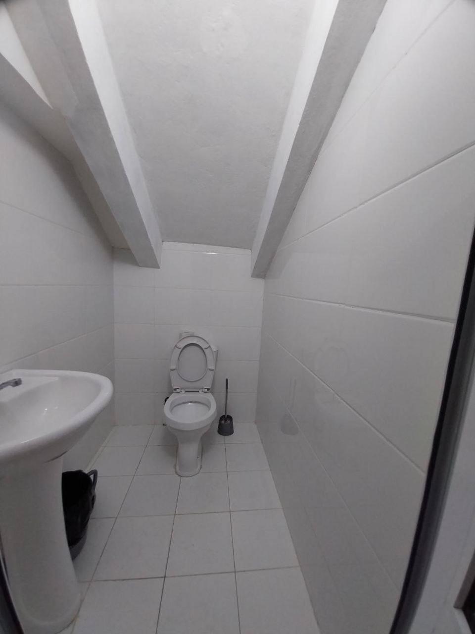 Hostel Na Bobura Tachkent Extérieur photo